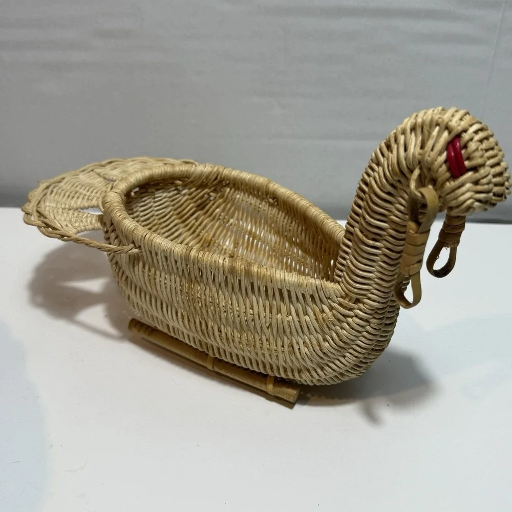 Wicker Basket Turkey Duck‎ Bird Rooster Hen Chicken Primitive Farmhouse Country